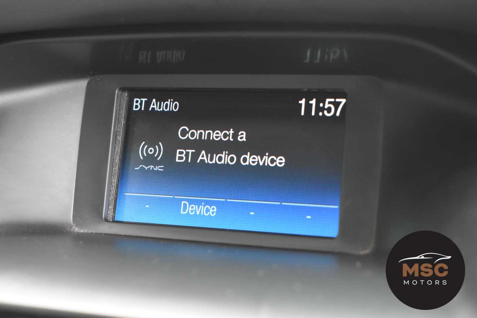 Ford Focus 1.0T EcoBoost Zetec Hatchback 5dr Petrol Manual Euro 6 (s/s) (125 ps)
