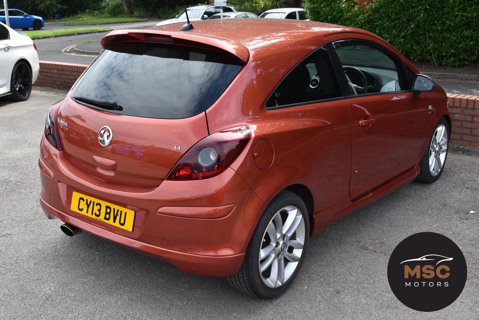 Vauxhall Corsa 1.4 16V SRi Hatchback 3dr Petrol Manual Euro 5 (100 ps)